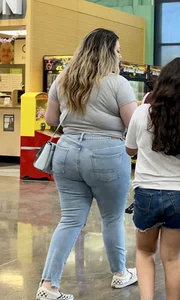 Chunky girls with big asses in tight blue jeans