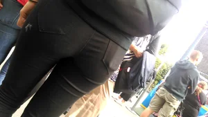 Hot Candid Ass in Tight Black Jeans Street Closeup