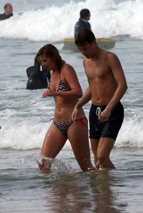 Sexy bikini babe with nice body in the water