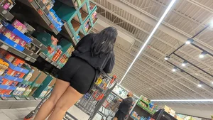 She actually Bent Over to Show Me Culo (OC)