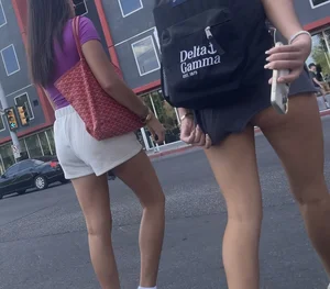 Sorority babe shows off her cheeks