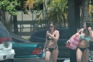 Another gallery of sexy Deerfield Beach girls in bikinis