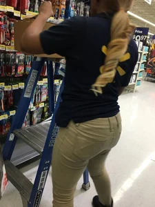 Ebony Walmart employee in tight jeans with a big booty