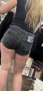 Thick White girl in shorts