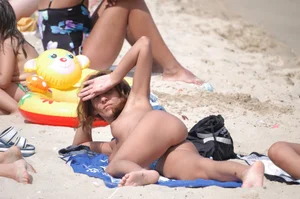 Verna topless beach girls out in the sun