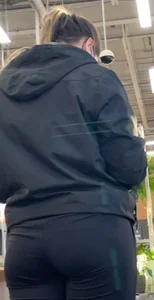 Thick hips big round fat ass