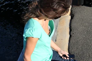 Candid boobs, nip slip and downblouse pics