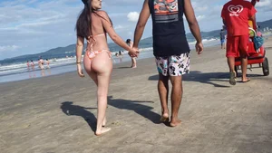 Brazillian beach creepshots, huge gallery of candid girls in swimsuits