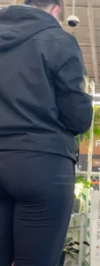 Thick hips big round fat ass