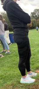 perfectly shaped milf booty in tight black camo lulus