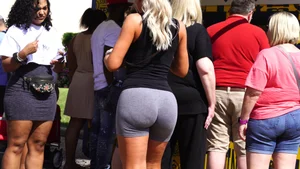 Big booty blonde babe in tight grey spandex shorts with vtl