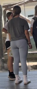 Cute PAWG at the ZOO W/VPL