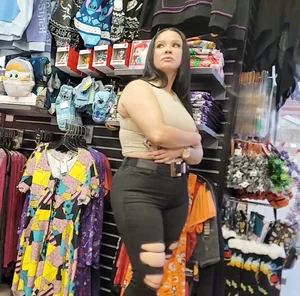 Milf tight pants