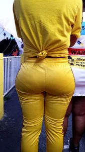Ebony showing VPL in outfit