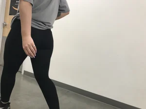 Sexy Amazon employee in leggings with a nice ass