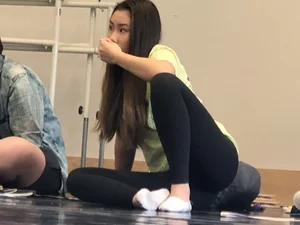 BUSTED! Teen SLUT lifts up her lulu bubble ass after she sees me to invite me to further creepshot