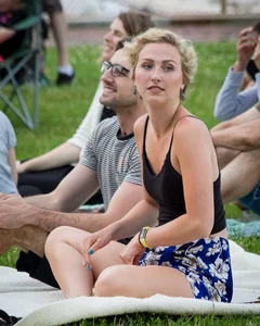 Candid sexy girls in spandex doing yoga