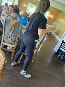 Tight Pretty Milf IN leggings