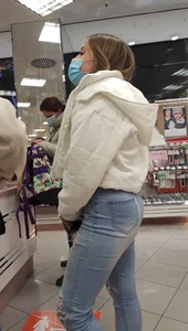 Nice jeans ass in the waiting line