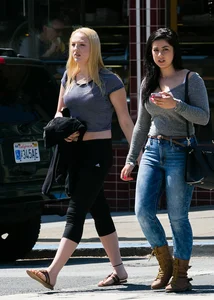 Candid girls in leggings and tights