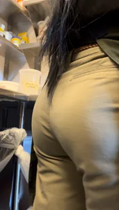 Latina milf tight vpl