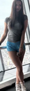 What do you do on an observation deck? - Observing butts!