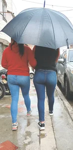 Culona en jeans lisos mamasita
