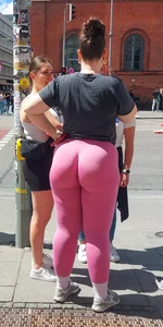 Thick fat German ass in pink leggings (OC, pics)