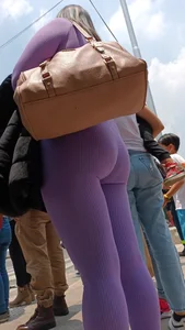 PAWG mexicana en Leggings