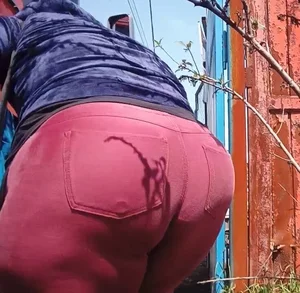 Super Fat Ass In Tight Sweatpants VPL OC ( BBW WARNING )