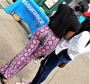 Ebony babes in pink patterned and black leggings with nice asses