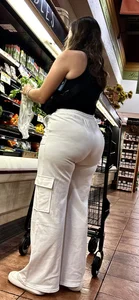 Brunette solid glutes in white bottoms‼️