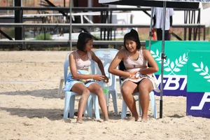 Thai candid volleyball girls
