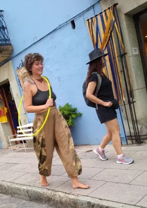 NICE GIRLS ON THE STREET