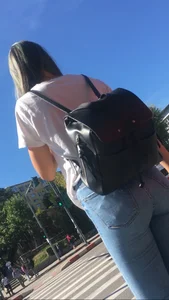 You prefer big ass or petite ass of teens? Choose your favourite