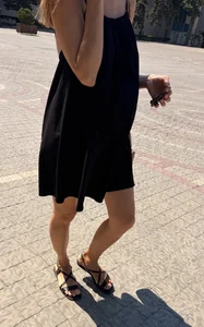 Large collection of candid girls' legs and feet in public places