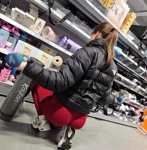 Deep Wedgie Red Leggings Candid Ass