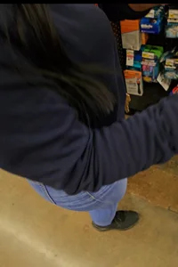 MILF Shorty with a Fat ass in Jeans