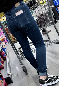 Nice Latina ass