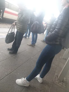 Blond Bubble Jeans