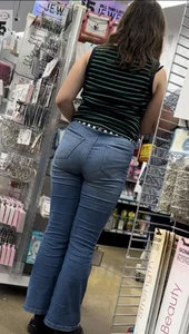Cute brunette in tight jeans vpl