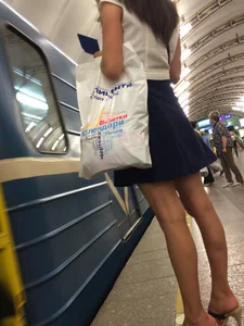 Girl with Long Skinny Legs on High Heels Subway Candid