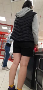 Chick in black shorts
