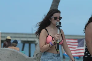 Candid Florida beach and bikini girls