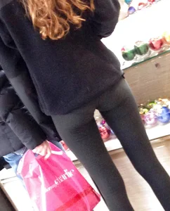 Unreal cute gap
