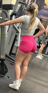 Stacked blonde college PAWG with pink shorts being eaten by ass
