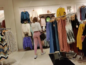 Blonde girl with a great ass in tight pink leggings