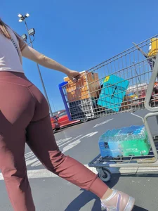 Cute butt Latina