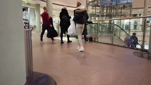 Very tight ass of slim T in grey leggings