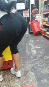 Black leggings Blonde